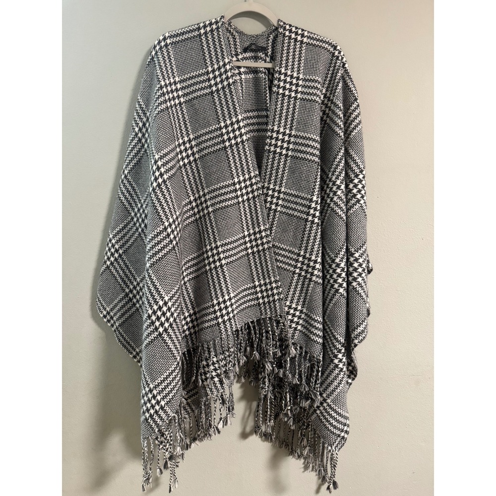 Banana Republic Houndstooth Plaid Fringe Poncho‎ Shawl Wrap Black White Womens